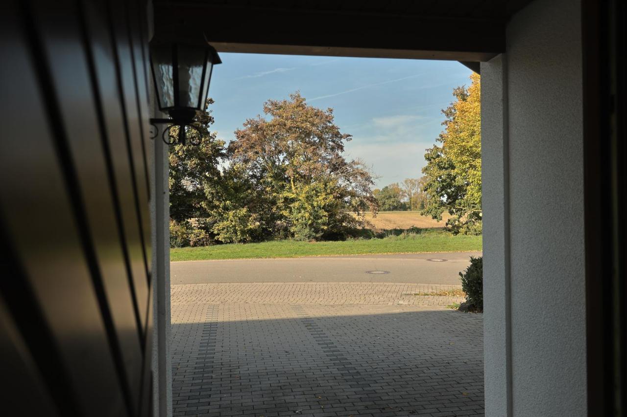 Pension Zum Paradies Harthausen  Buitenkant foto