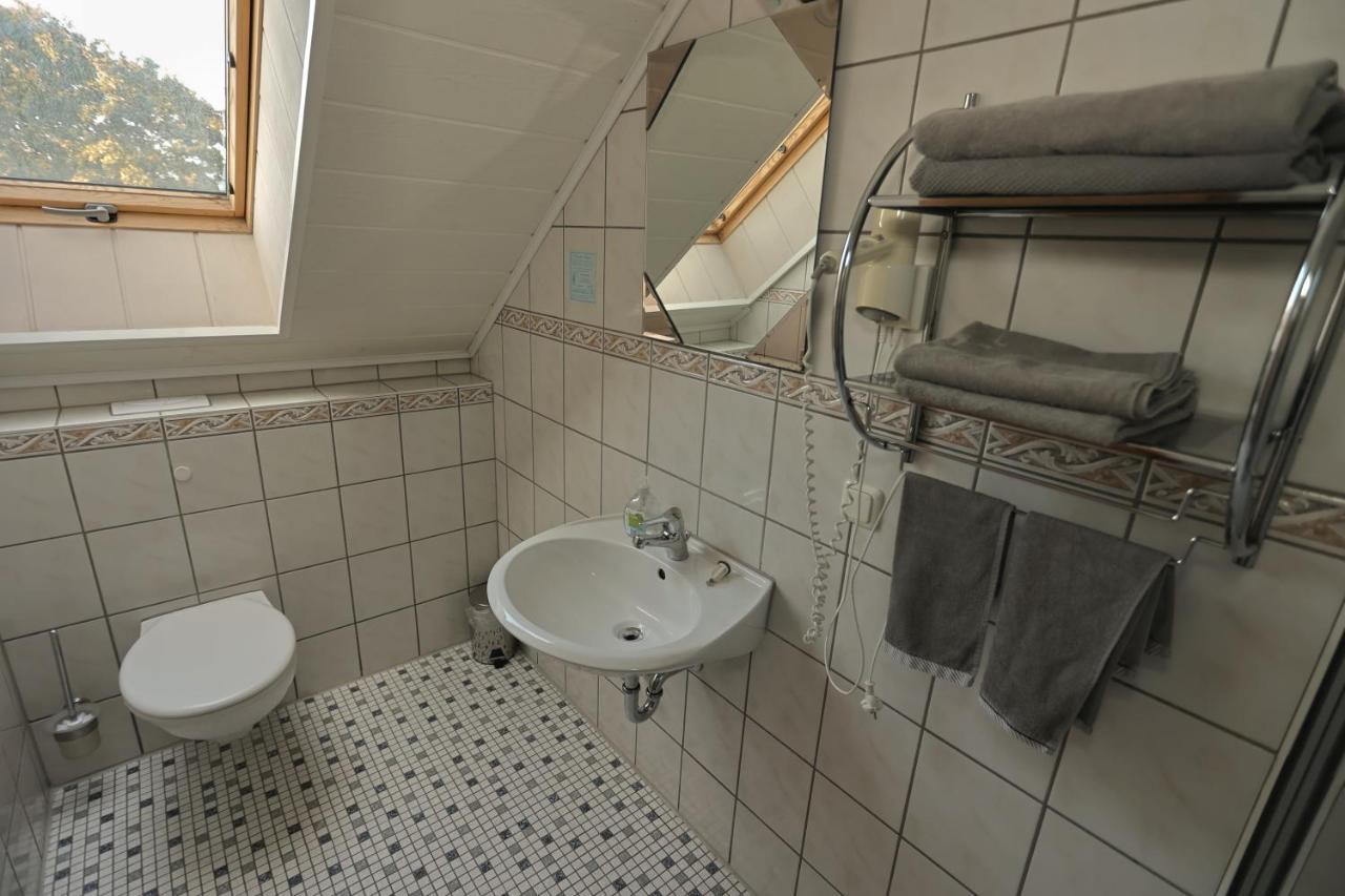 Pension Zum Paradies Harthausen  Buitenkant foto