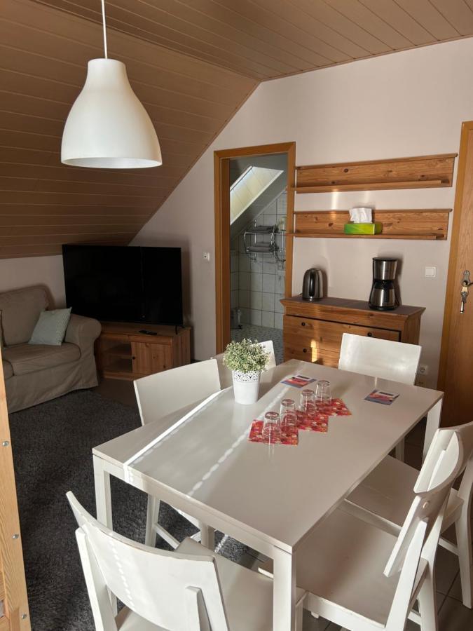 Pension Zum Paradies Harthausen  Buitenkant foto