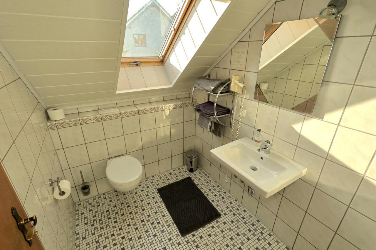 Pension Zum Paradies Harthausen  Buitenkant foto