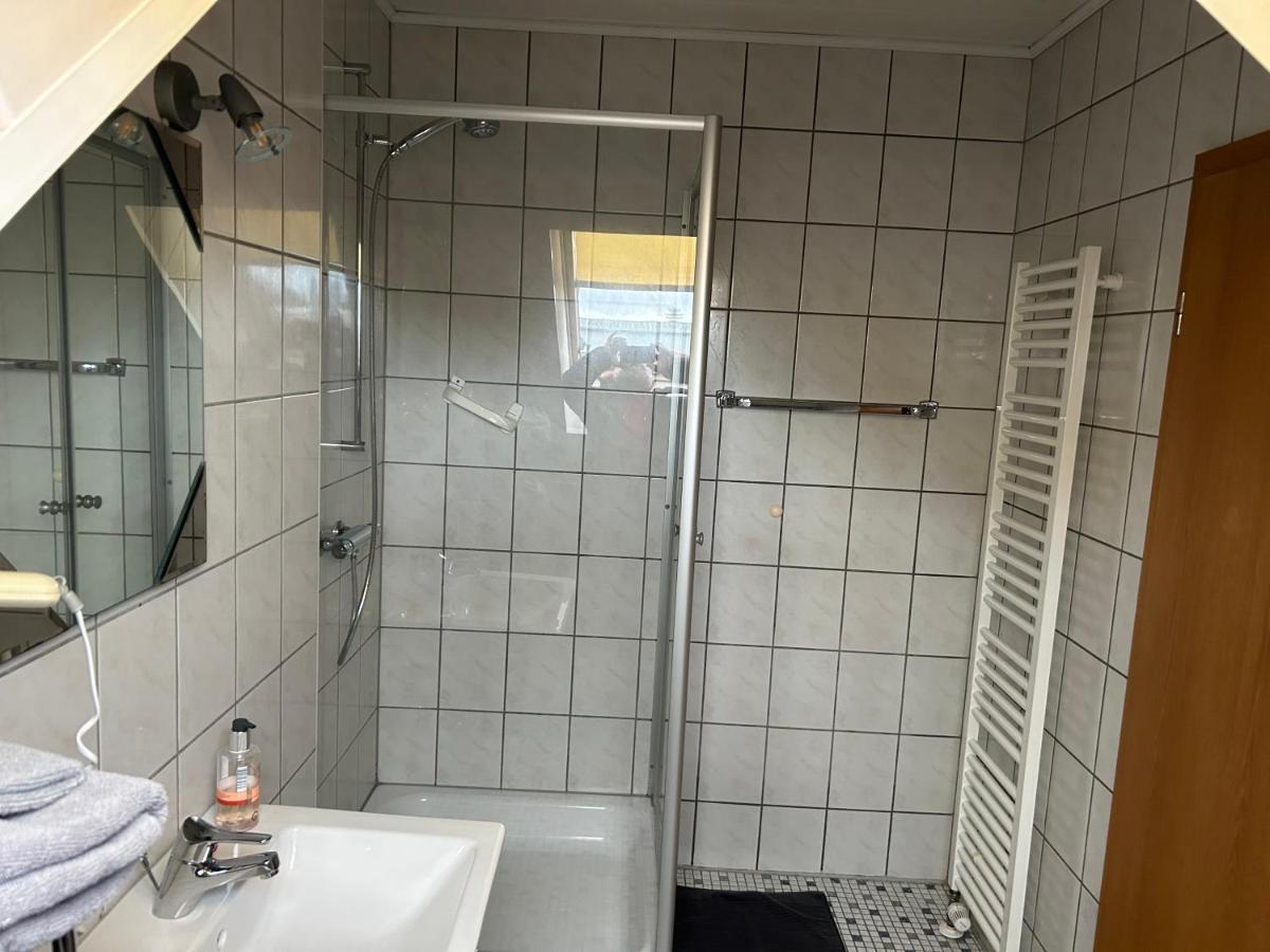 Pension Zum Paradies Harthausen  Buitenkant foto